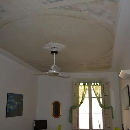La Casa Di Antonella Hotel 2*